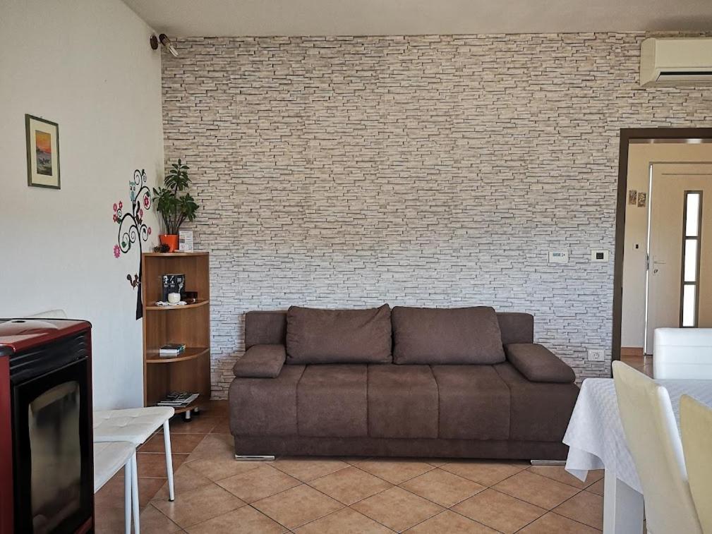 Apartma Ceh Gabrovica pri Črnem Kalu Exterior photo