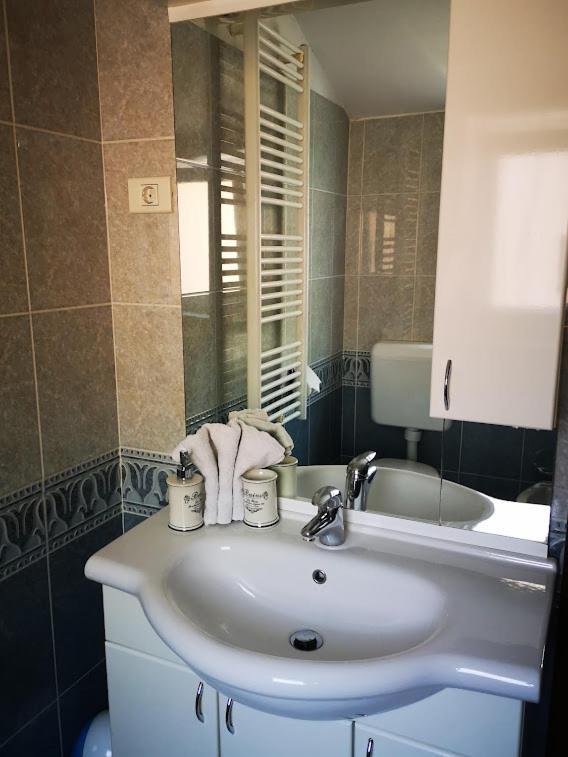 Apartma Ceh Gabrovica pri Črnem Kalu Exterior photo